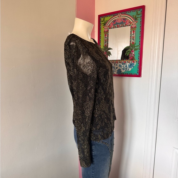 Elegant Black/Gold Floral Lace Women's Top - Picture 2 of 5